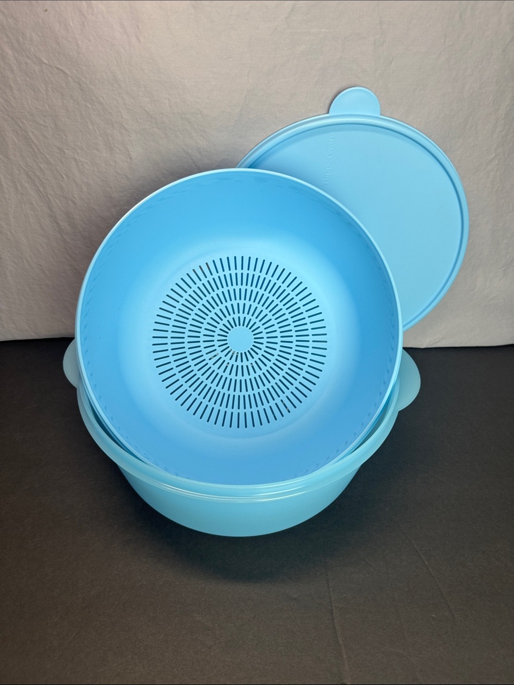 Tupperware Mega Crystal Flash 3.8L 16 Cup Colander Vent Seal Bowl New